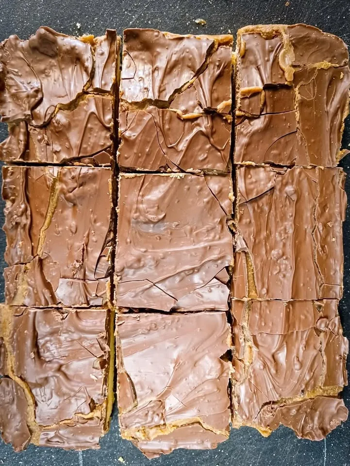 Caramel squares